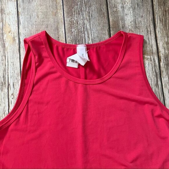 CoralĀ TankĀ Dressāā - Picture 2 of 3